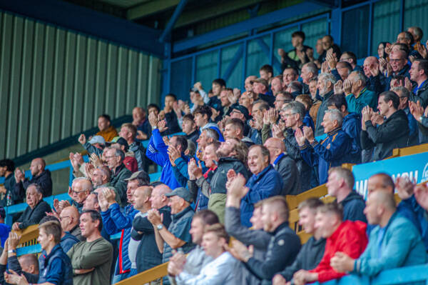 U19<b>s</b> Reaction image